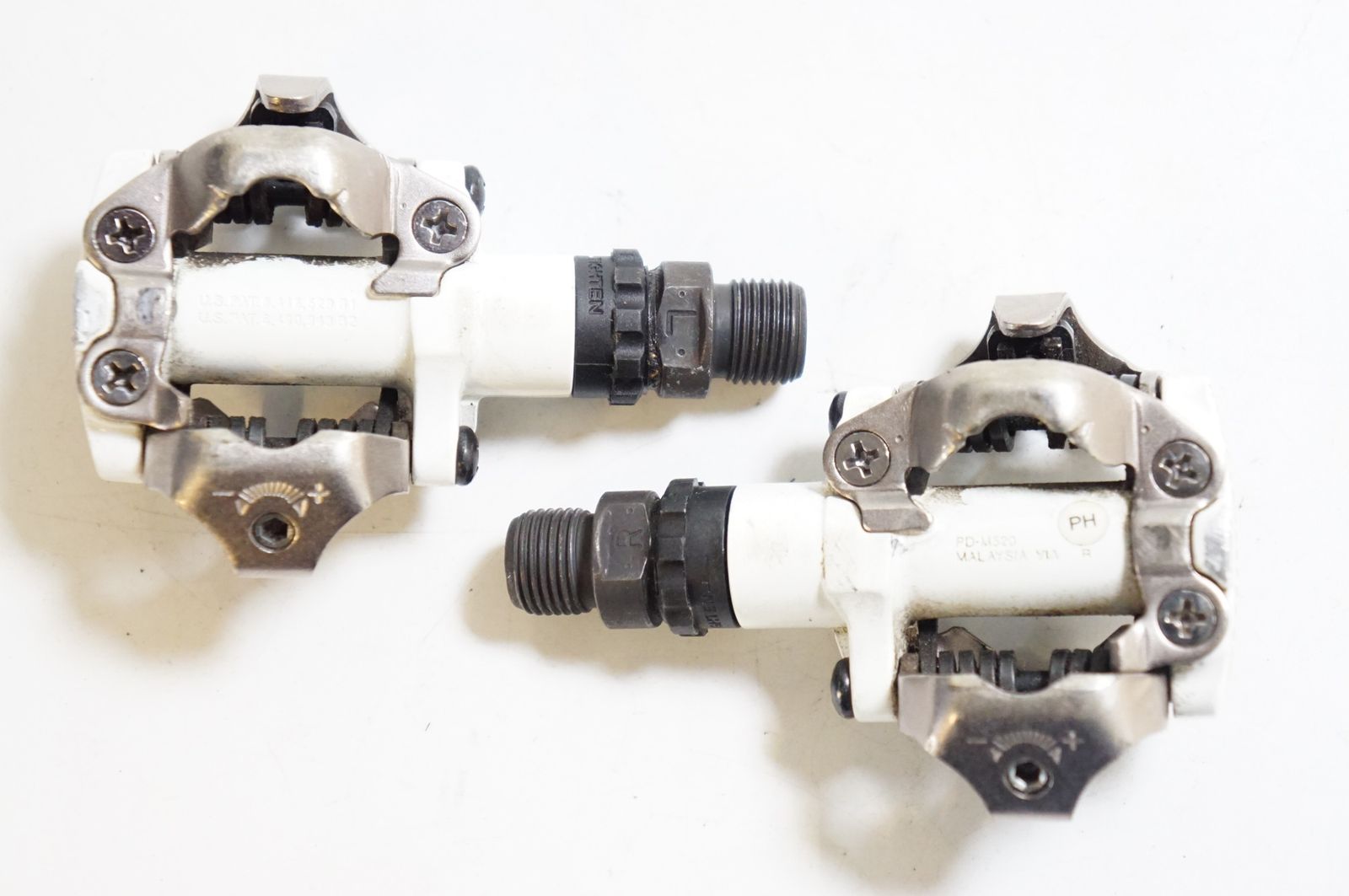 自転車 LOOK カーボンボトルケージ ホワイト 2個セット