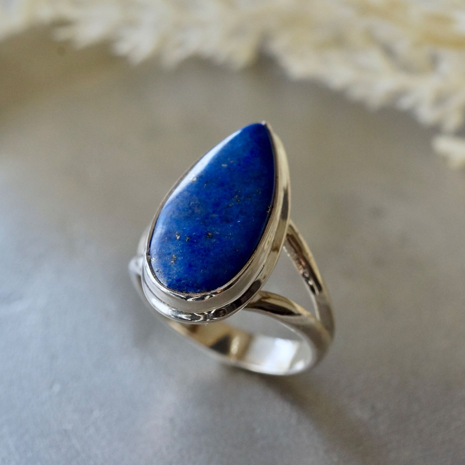 ラピスラズリ ペアーシェイプ リング シルバー925 約13.5号（sv-871