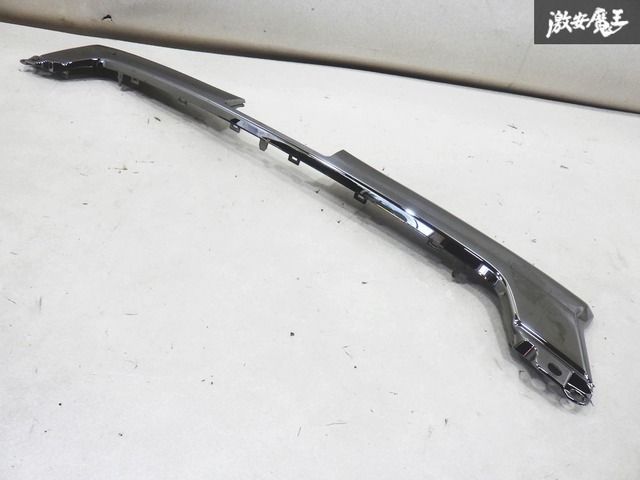 トヨタ純正 200系 ハイエース フロント グリル ラジエーターグリル