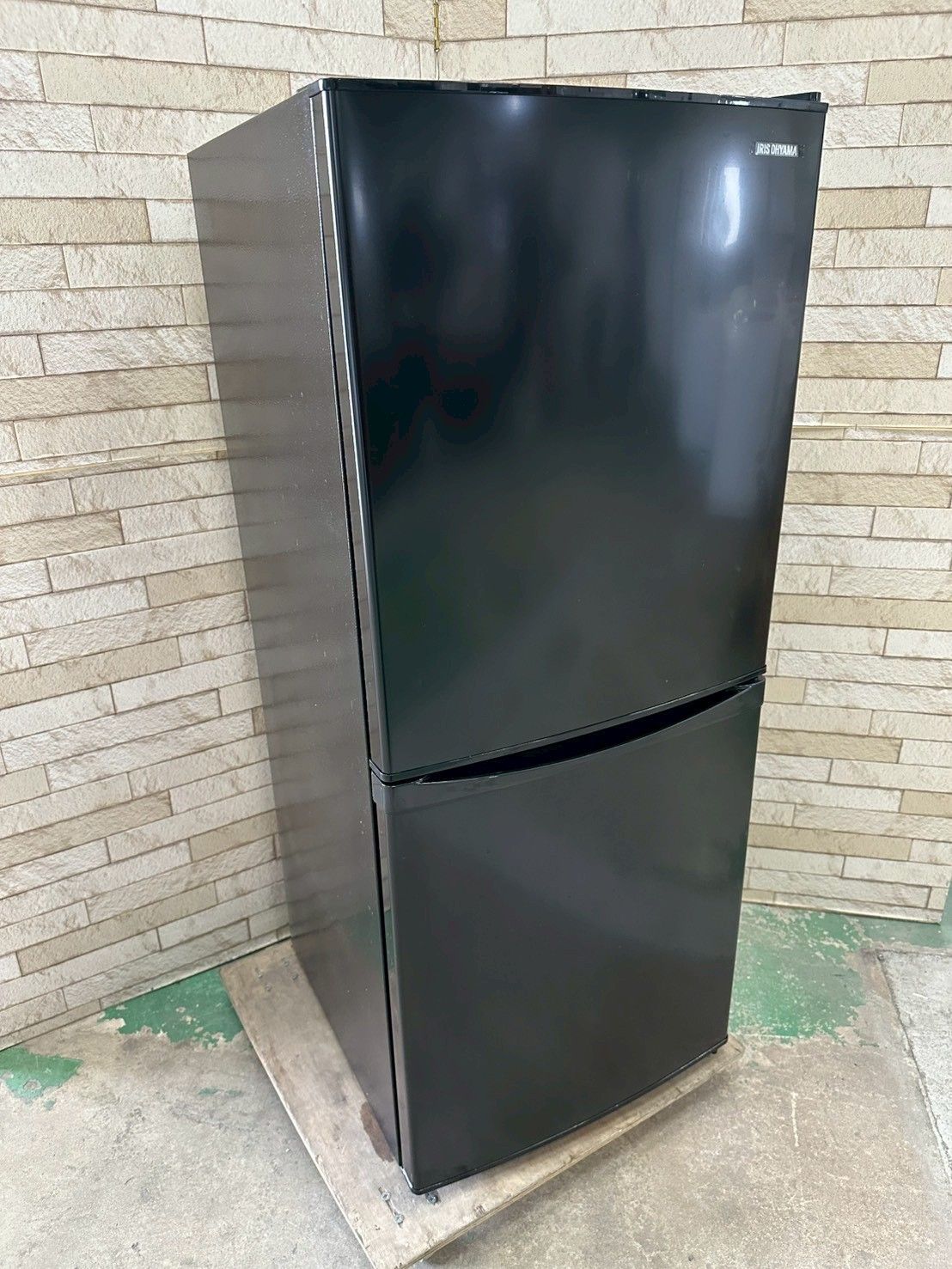 大阪送料無料★3か月保障付き★2021年★IRSD-14A-B★IR-1018 大阪送料無料☆3か月保障付き☆冷蔵庫☆アイリスオーヤマ☆2
