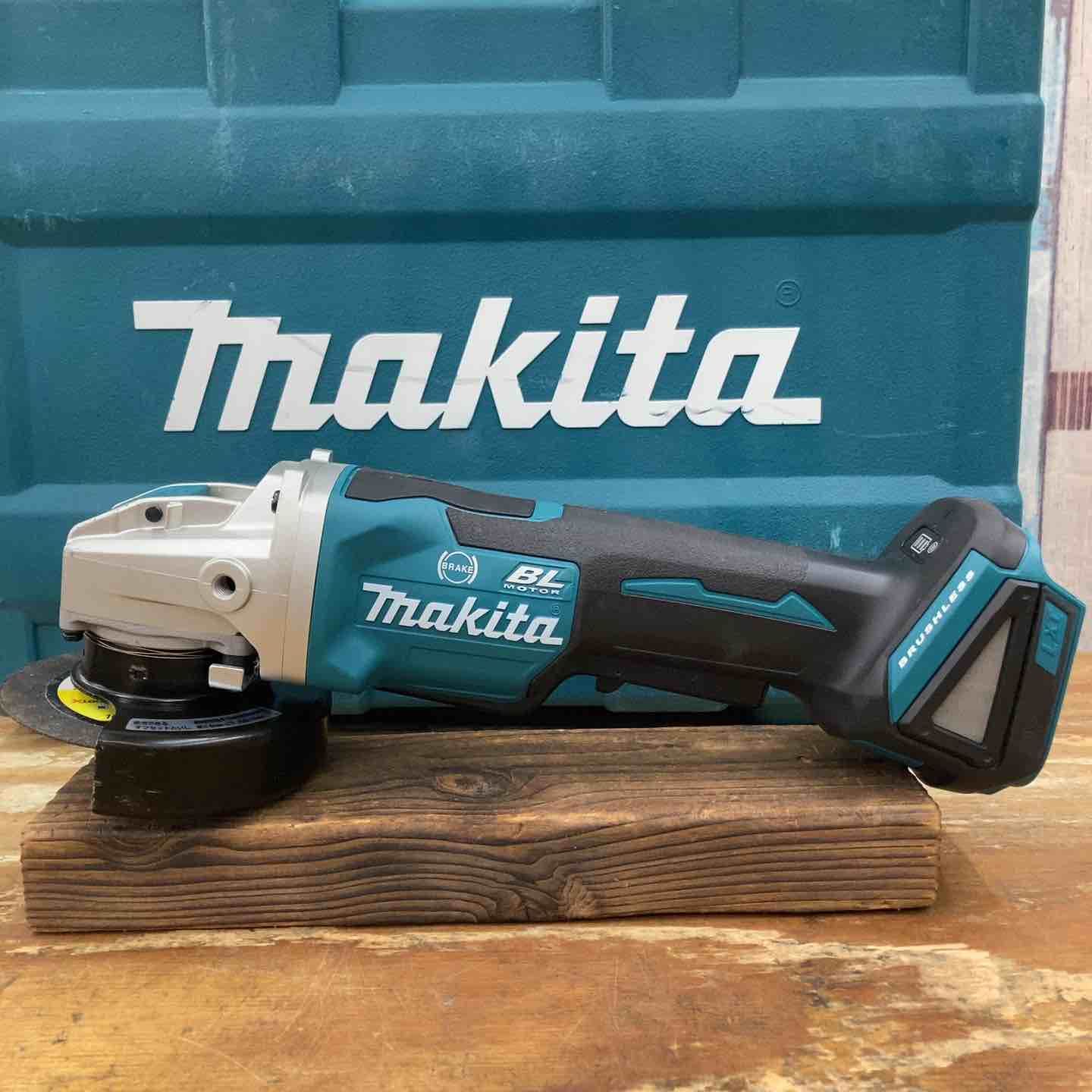 マキタ makita 100 mmコードレスディスクグラインダ GA 420 DZ 柏店