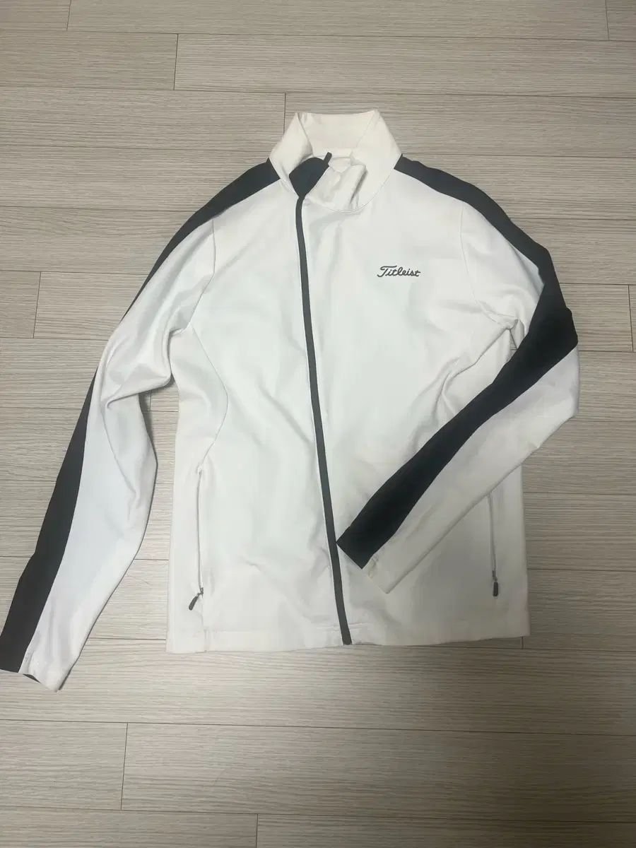 タイトリスト スイング ジャケット