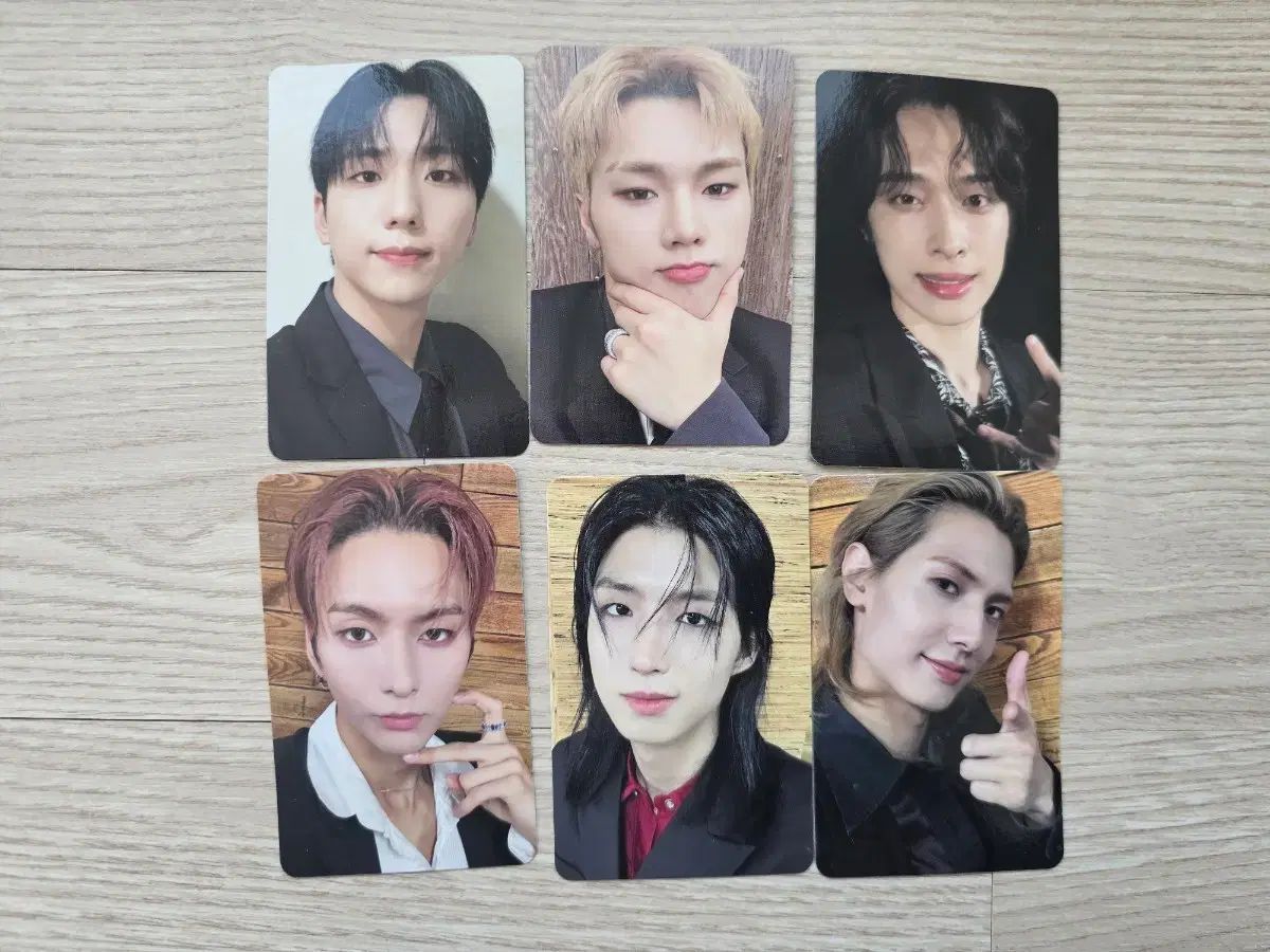 Xdinary Heroes(エクディズ) ライブ & ポール コンサート 入場 トレカ