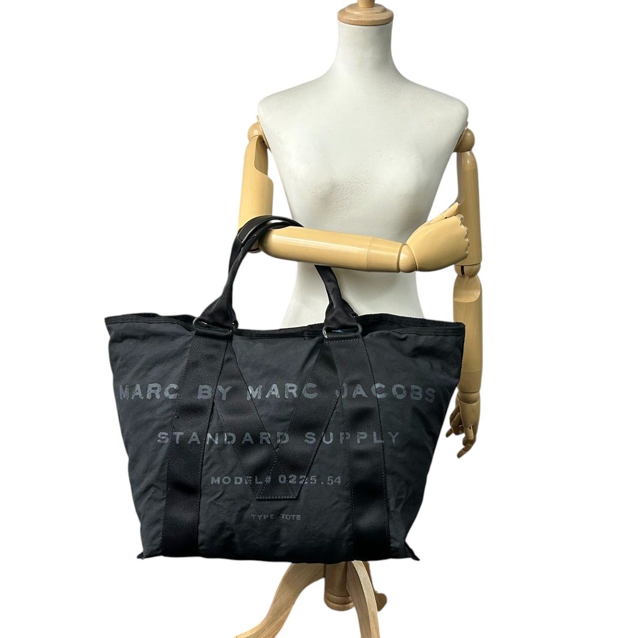 美品 マークバイマークジェイコブス STANDARD SUPPLY トートバッグ