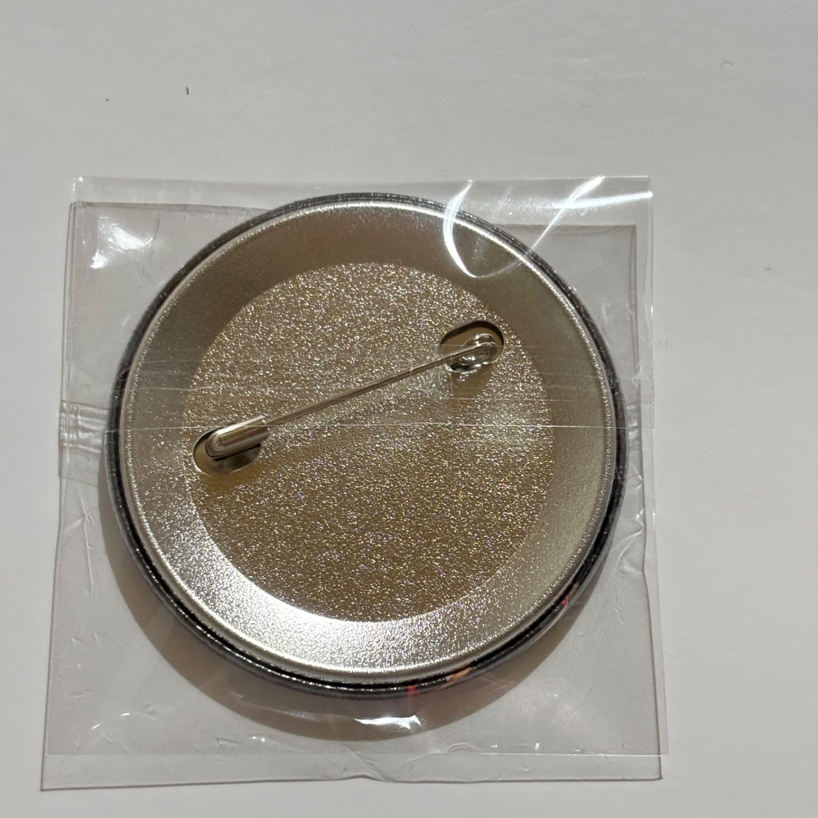 憑かれた俺と黒神心霊相談所 オッキー 俺クロ ランダム 缶バッジ