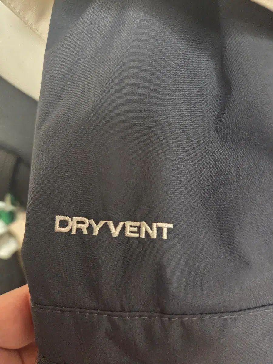 ウインドブレーカー ジャケット