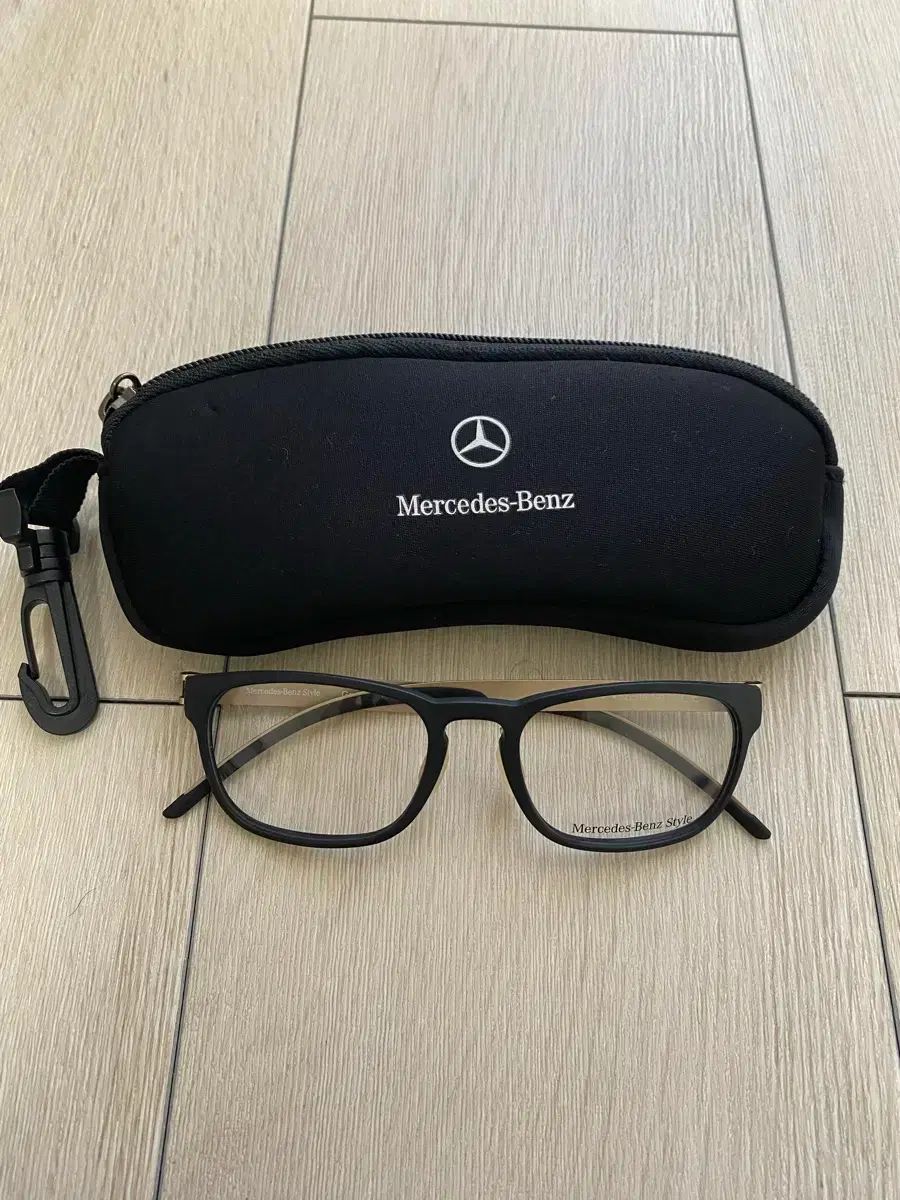 メルセデス ベンツ M 8002 メガネ 52 サイズ 新品