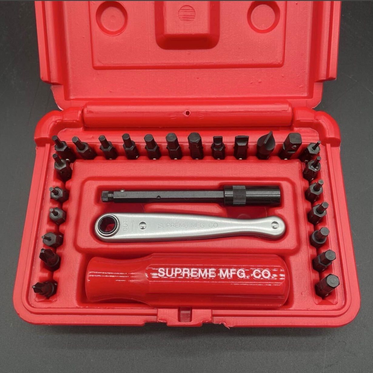 チャップマン スクリュードライバー