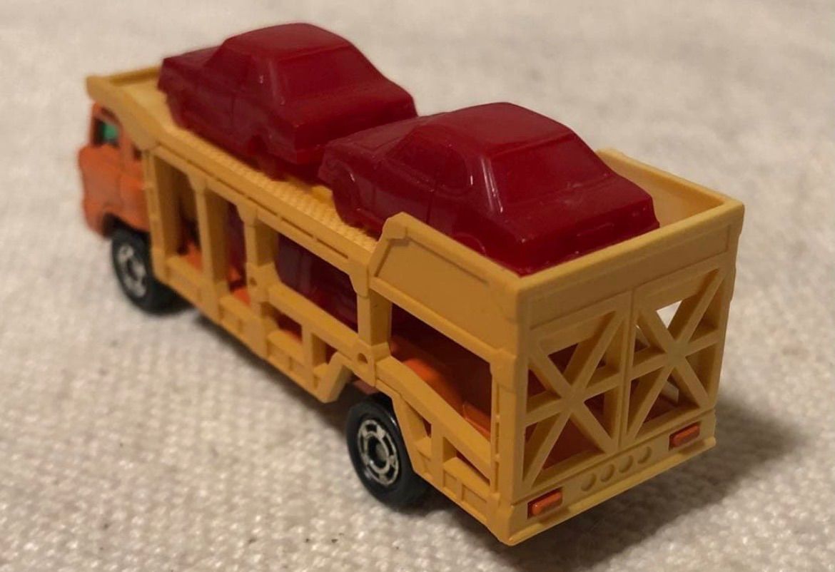 黒箱 日本製 トミカ NO.14 TOYOTA DIESEL CAR TRANSPORTER トヨタ