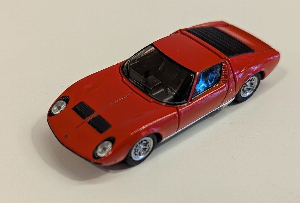 トミーテック TOMICA LIMITED VINTAGE ランボルギーニ ミウラ P400 (朱