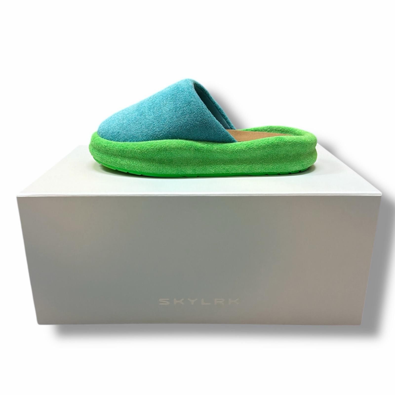 未使用 SKYLRK REST SLIPPER レストスリッパ サンダル スカイラーク