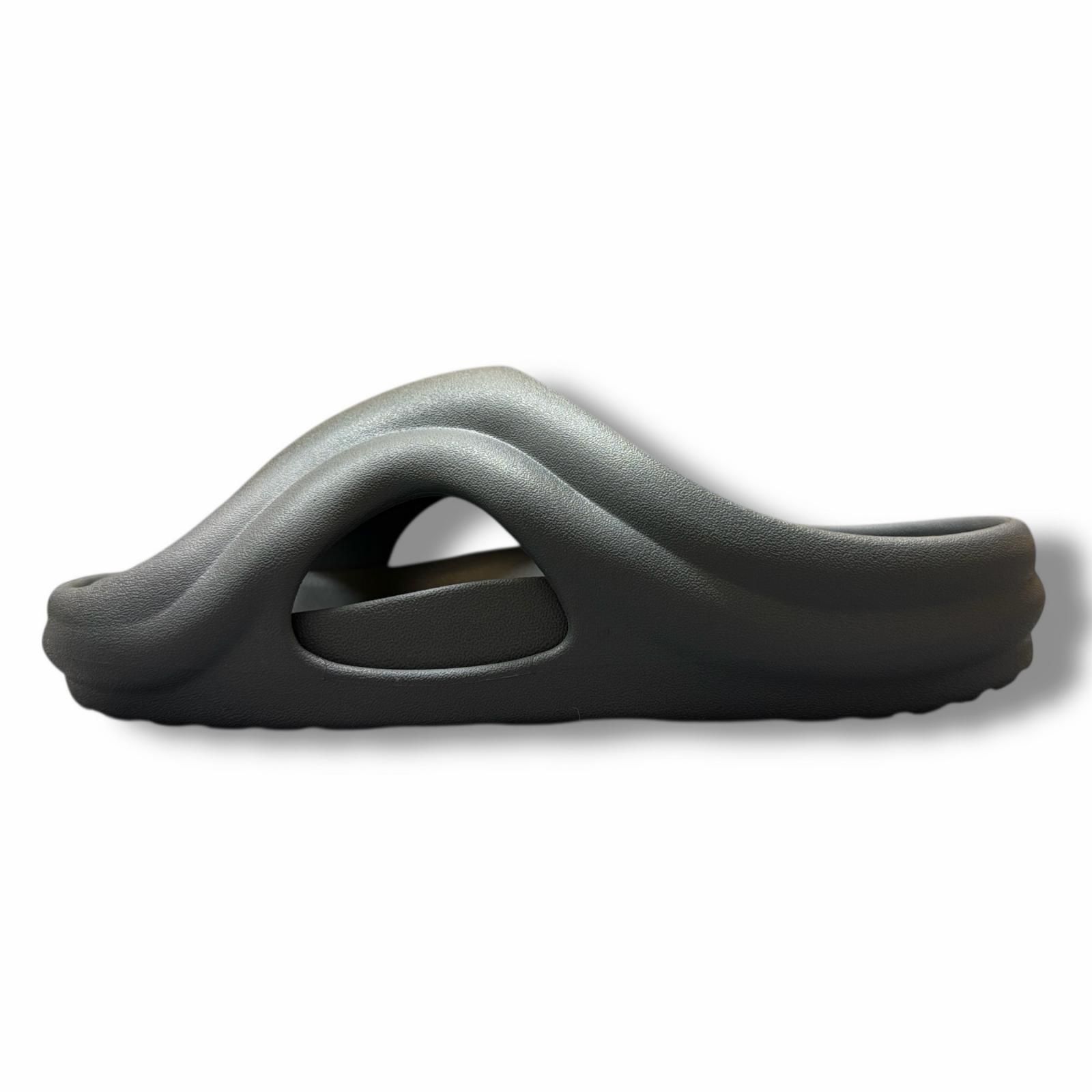 Skylrk ビーチスライド　即完売品 未使用 SKYLRK BEACH SLIDE ビーチスライド サンダル スカイラーク