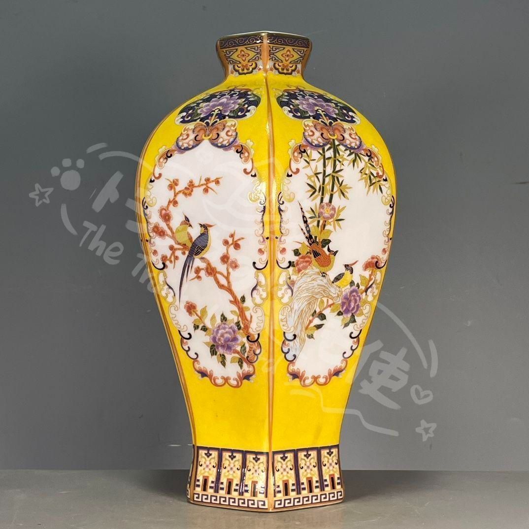 大清雍正琺瑯彩花鳥紋四方瓶 景徳鎮 陶磁器 装飾品 現代工芸品 美術品 置物 新年ギフト清雍正琺瑯彩花鳥図紋賞瓶 景徳鎮 陶磁器 装飾品 現代工芸品