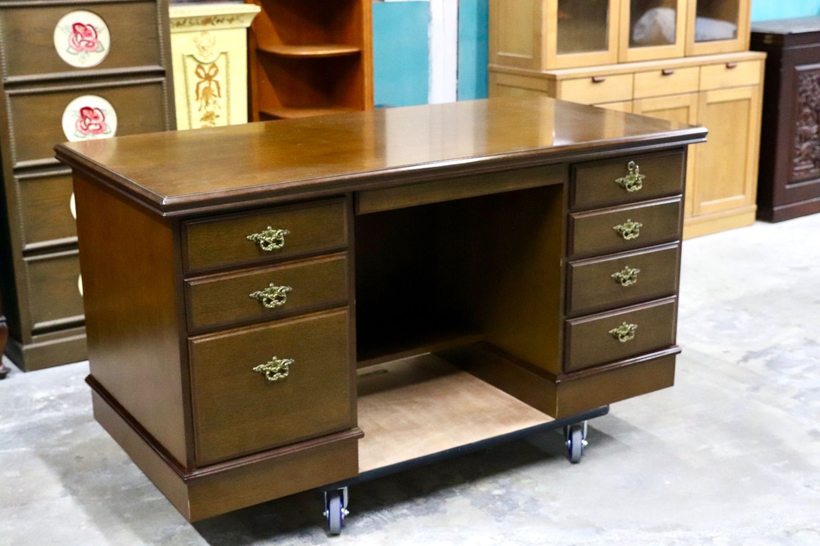 GMIK636○karimoku / カリモク コロニアル 学習机 書斎机 両袖机