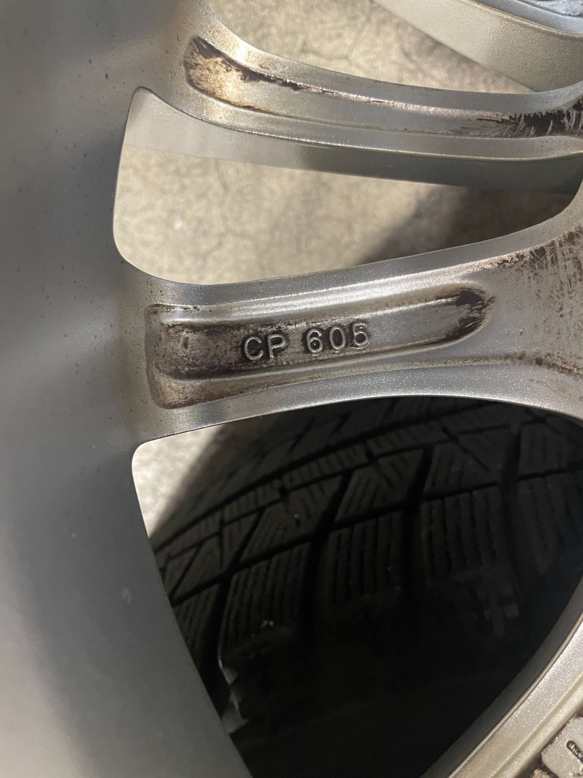 のコンパクト系の冬用ホイールに