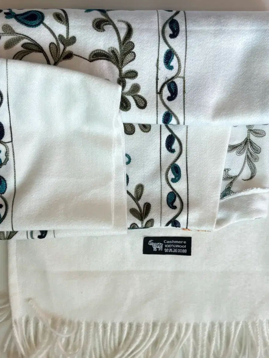 _ カシミア 刺繍 ショール カーディガン