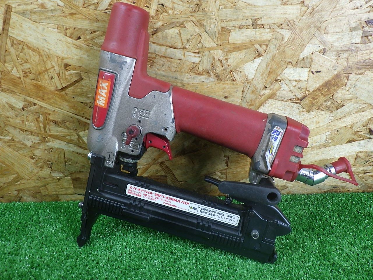マックス MAX 釘打機 4 MAステープル HA-38 F 1 438 MAフロア 内装のフローリングなどに
