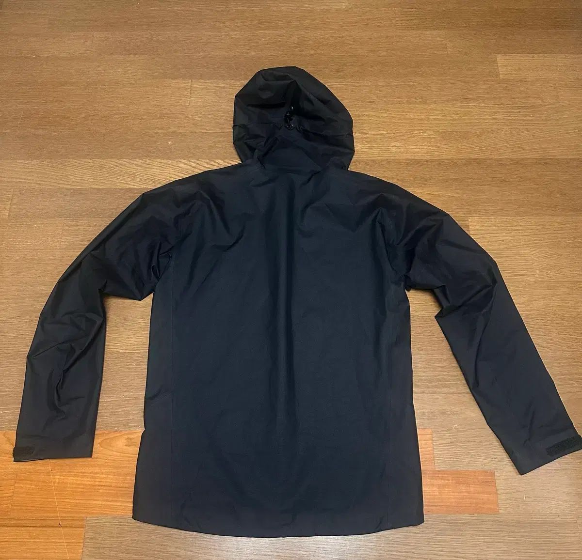 ARC TERYX アークテリクス ベータ サイズ Mです