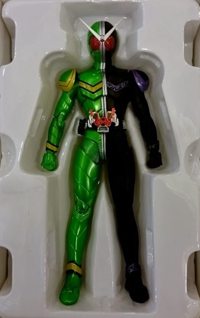 バンダイ S.H.Figuarts 真骨彫製法 仮面ライダーW ダブル サイクロンジョーカー 真骨彫