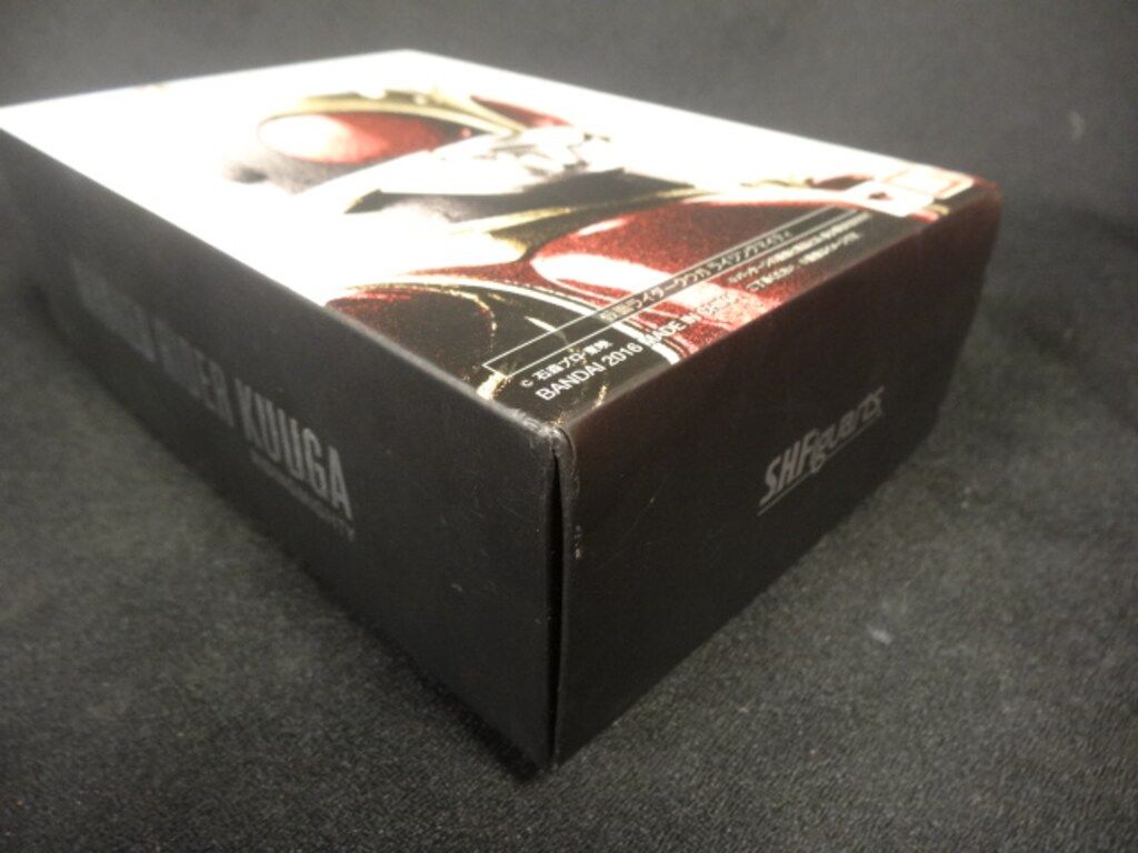 バンダイ S.H.Figuarts 真骨彫製法 仮面ライダークウガ ライジングマイティ 真骨彫