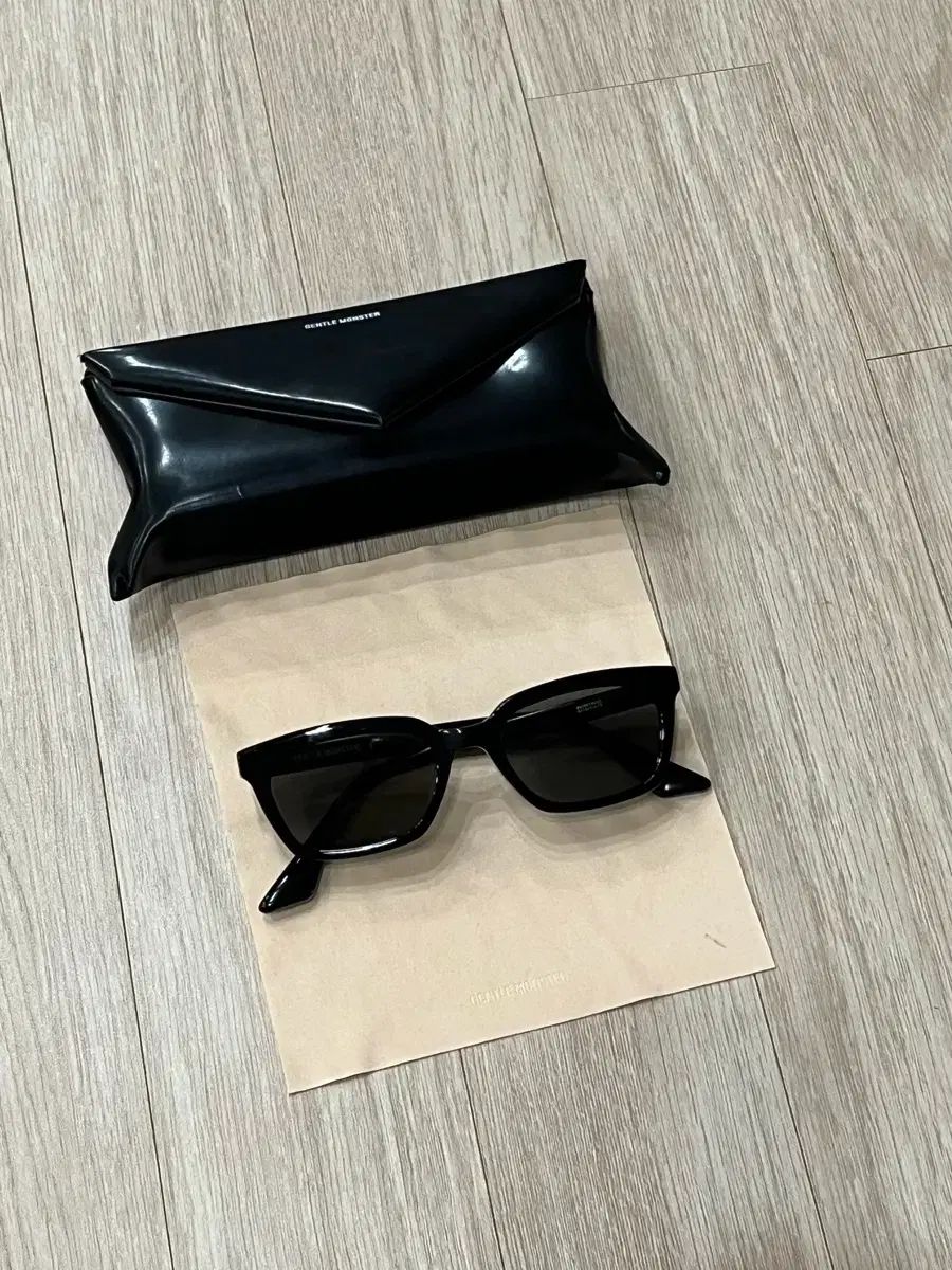 GENTLE MONSTER(ジェントルモンスター) DIDION サングラス ブラック 