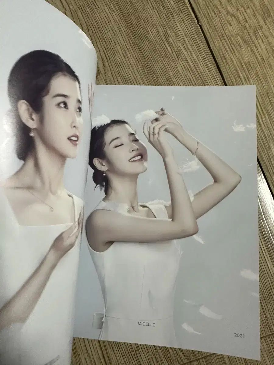 ジェイエスティナ 未開封 IU J.ESTINA ジェイエスティナ 写真集 IU