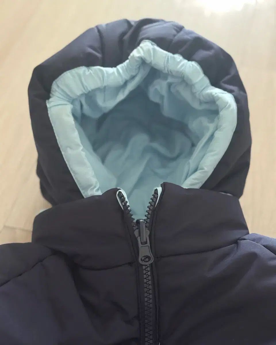 ウォームアンドクリーミー スノウスーツ