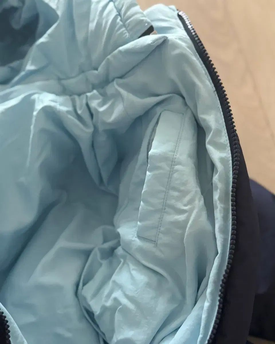 ウォームアンドクリーミー スノウスーツ