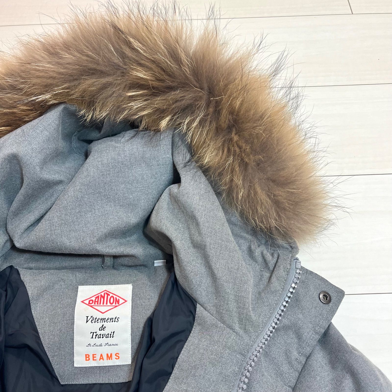 【美品】DANTON BEAMS 別注 ダウンコート 38 フード グレー BEAMS別注 DANTON ダントン ダウンコート グレー 38 ビームス - メルカリ
