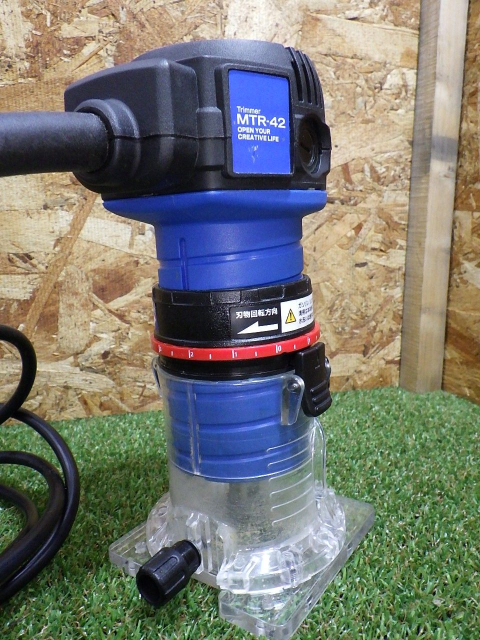 リョービ トリマ MTR-42 軸径6 mm 628617 A ルーター 大工道具 電動工具 RYOBI 品 発送 251207