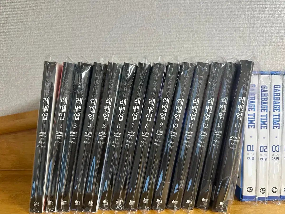 俺だけレベルアップな件 漫画 1～14 まとめ出品 俺だけレベルアップな