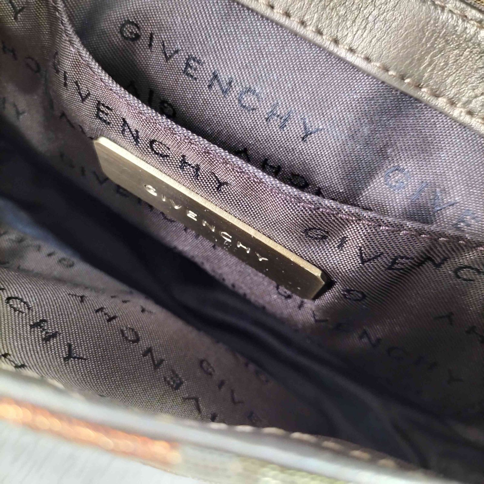 ジバンシィ GIVENCHY 4Gロゴ ミニショルダーバッグ レディース 表記無