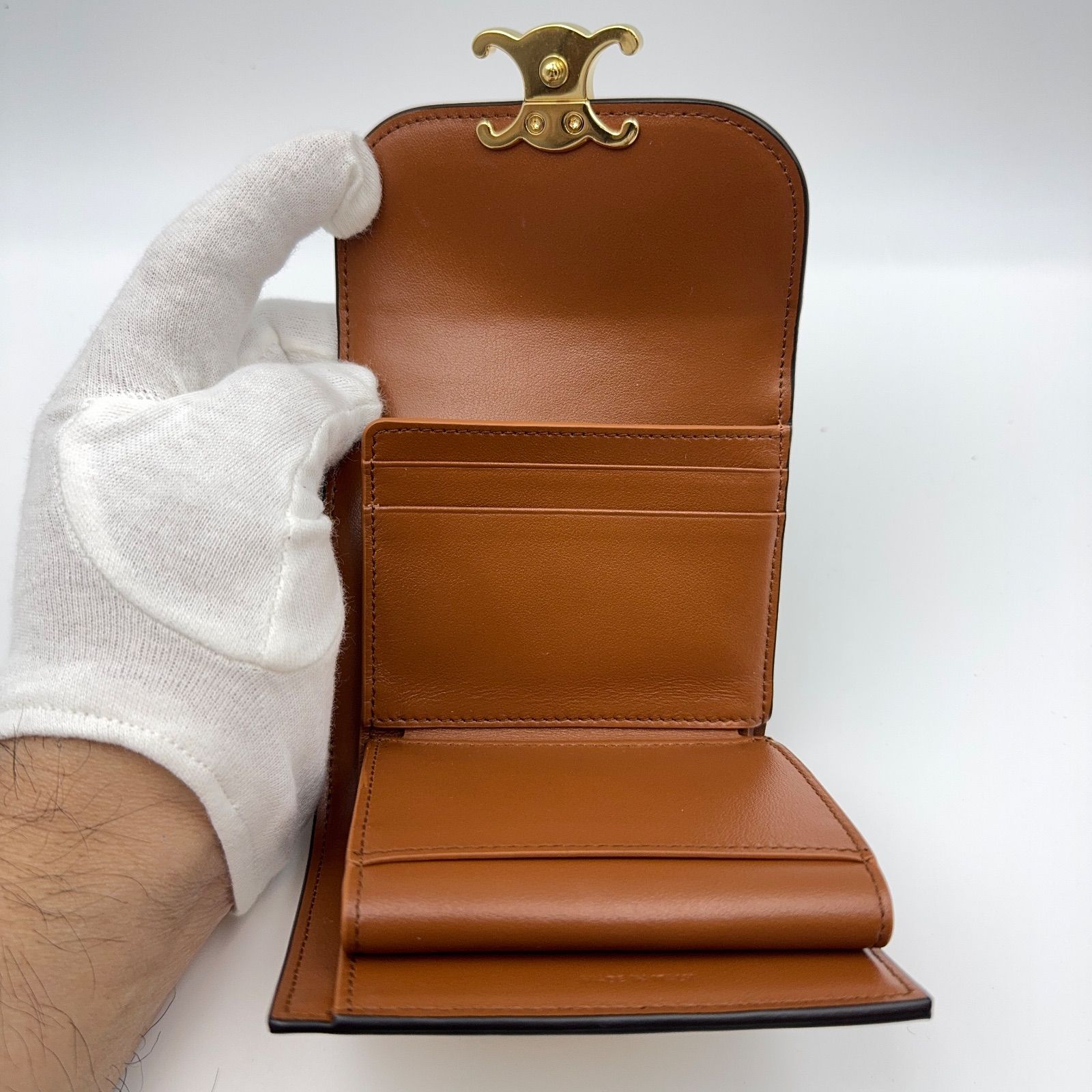CELINE セリーヌ トリオンフ スモールフラップウォレット 10D782DB2 