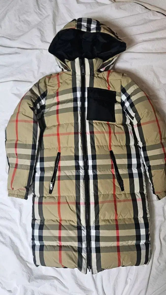 バーバリー キッズ 女の子 リバーシブル ブラック ポケット CHECK ロング ダウンジャケット