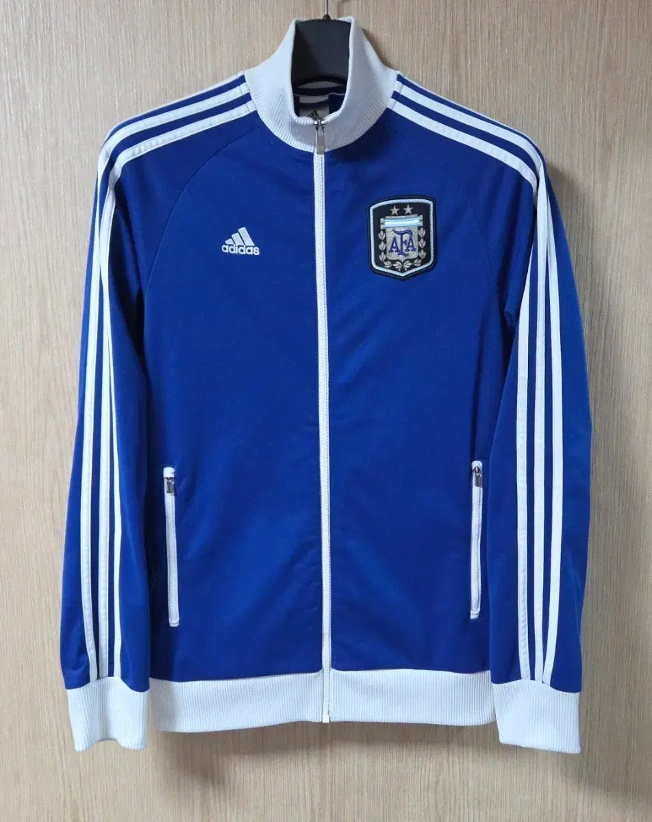 ヒツジのいらない枕　-至極- ミンダナオヒラタ・新成虫ペア・WF1・ニューバタン・【ミッショナリー