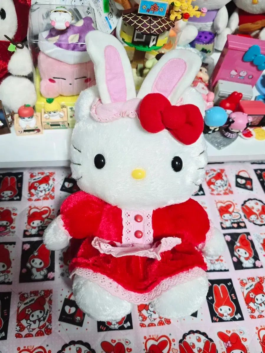 Sanrio サンリオ レトロキティー hello kitty(ハローキティ) うさぎ メイド ぬいぐるみ