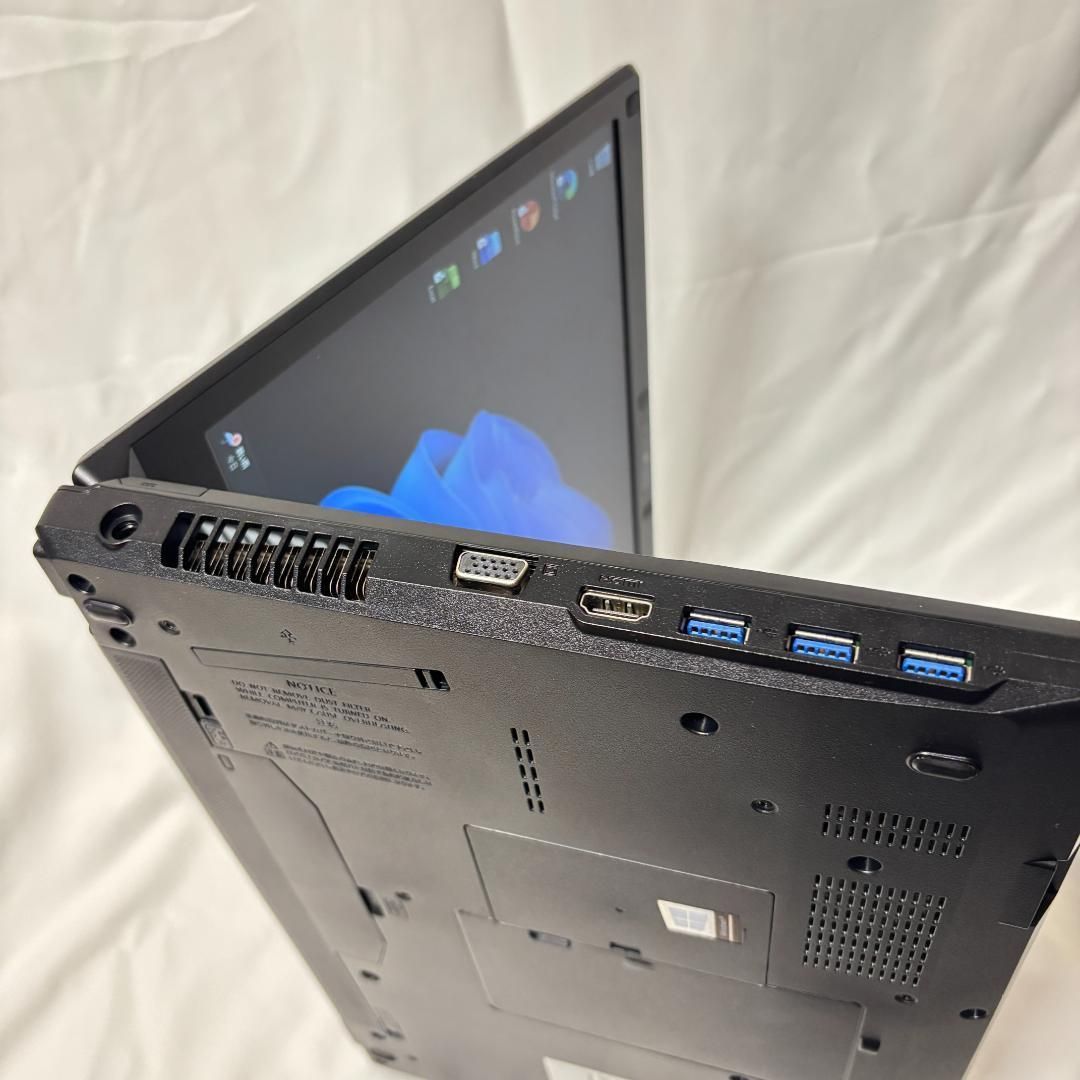 F07B【美品】15.6型FHD/i5第6世代/8GB/SSD256GB v F07B【美品】15.6型FHD/i5第6世代/8GB/SSD256GB 販売済み