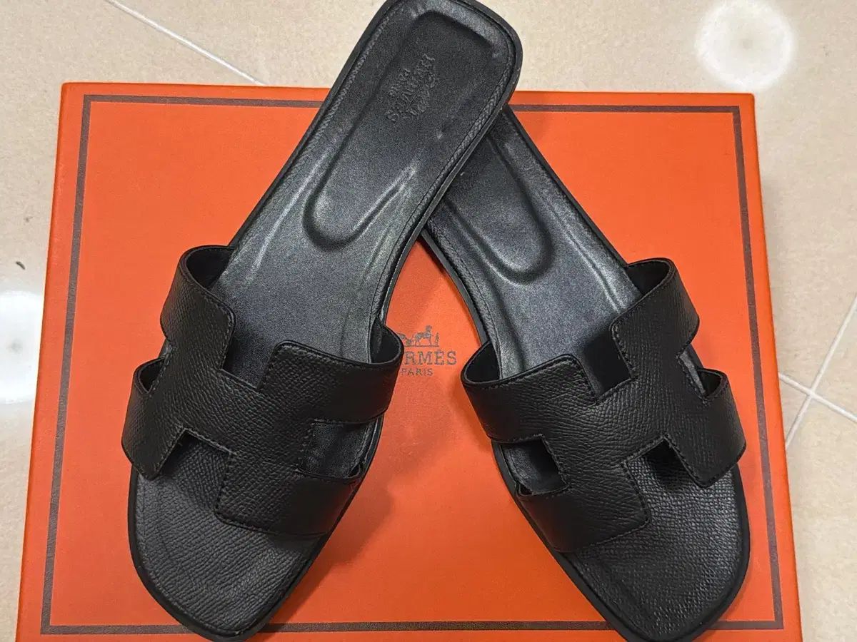 オランアプリソング 39 ブラック