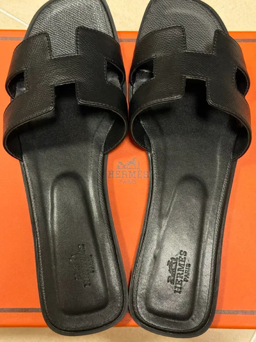 オランアプリソング 39 ブラック