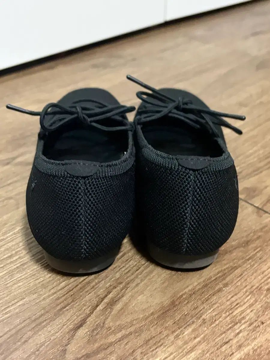  VIVAIA ビビアブラック フラットシューズ フラットシューズ バレエシューズ パンプス