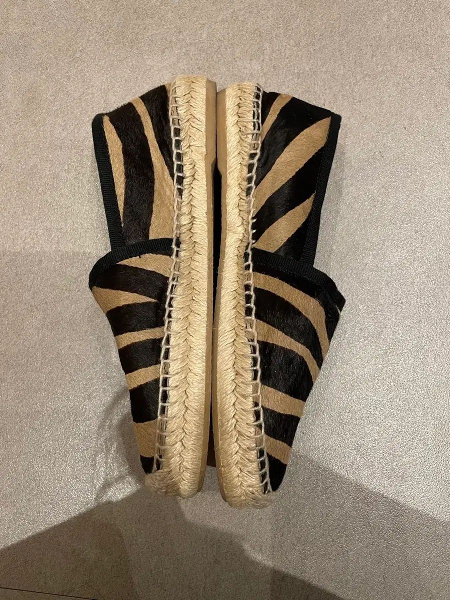 マークジェイコブス ゼブラ エスパドリーユ 37