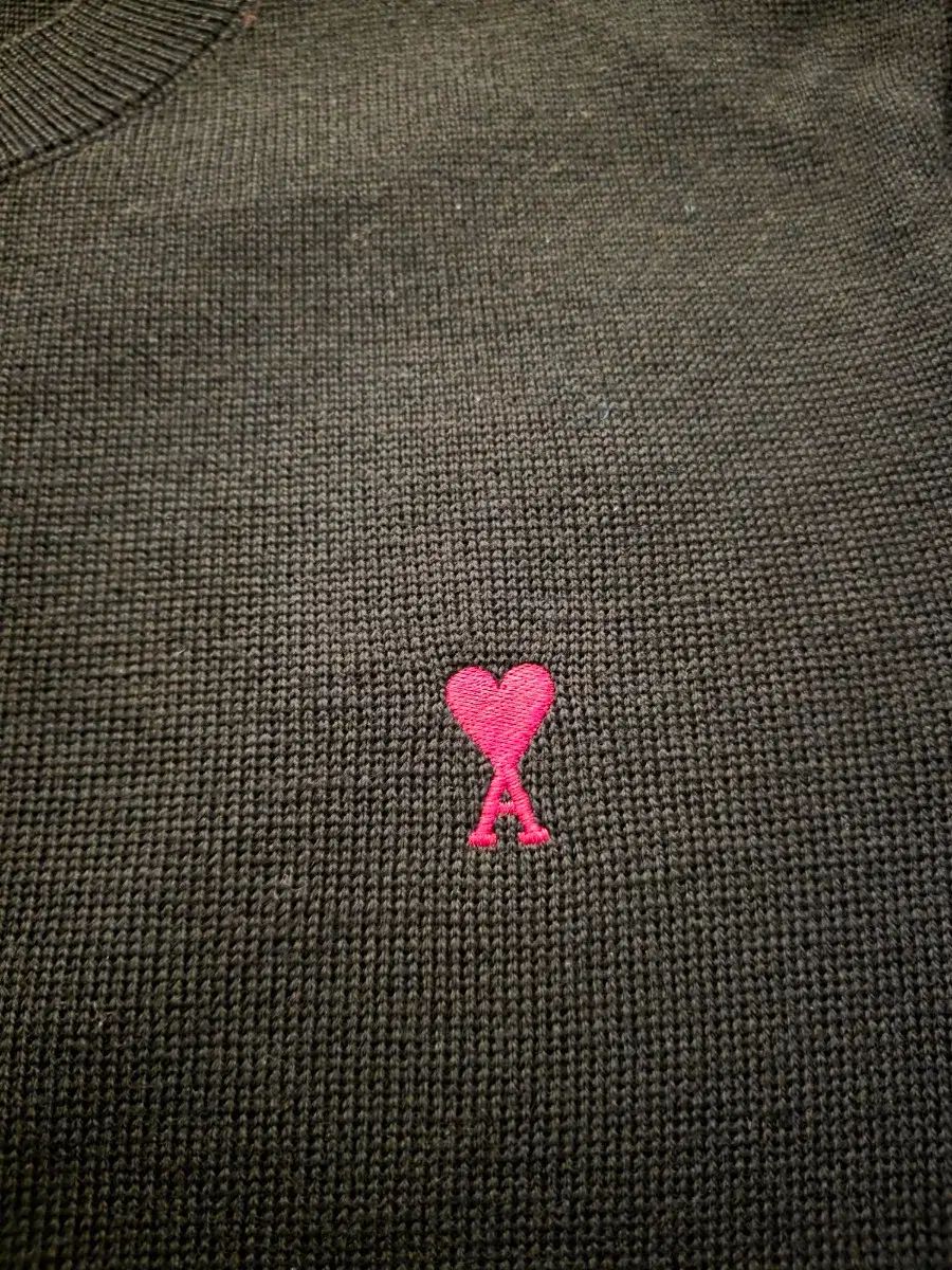 25 fw アミ スモールハート ロゴ ウールニット ブラック