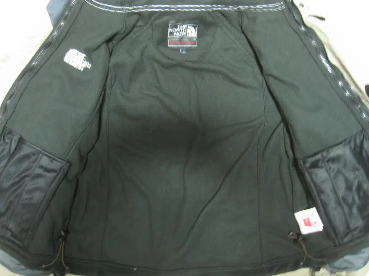 NORTH FACE