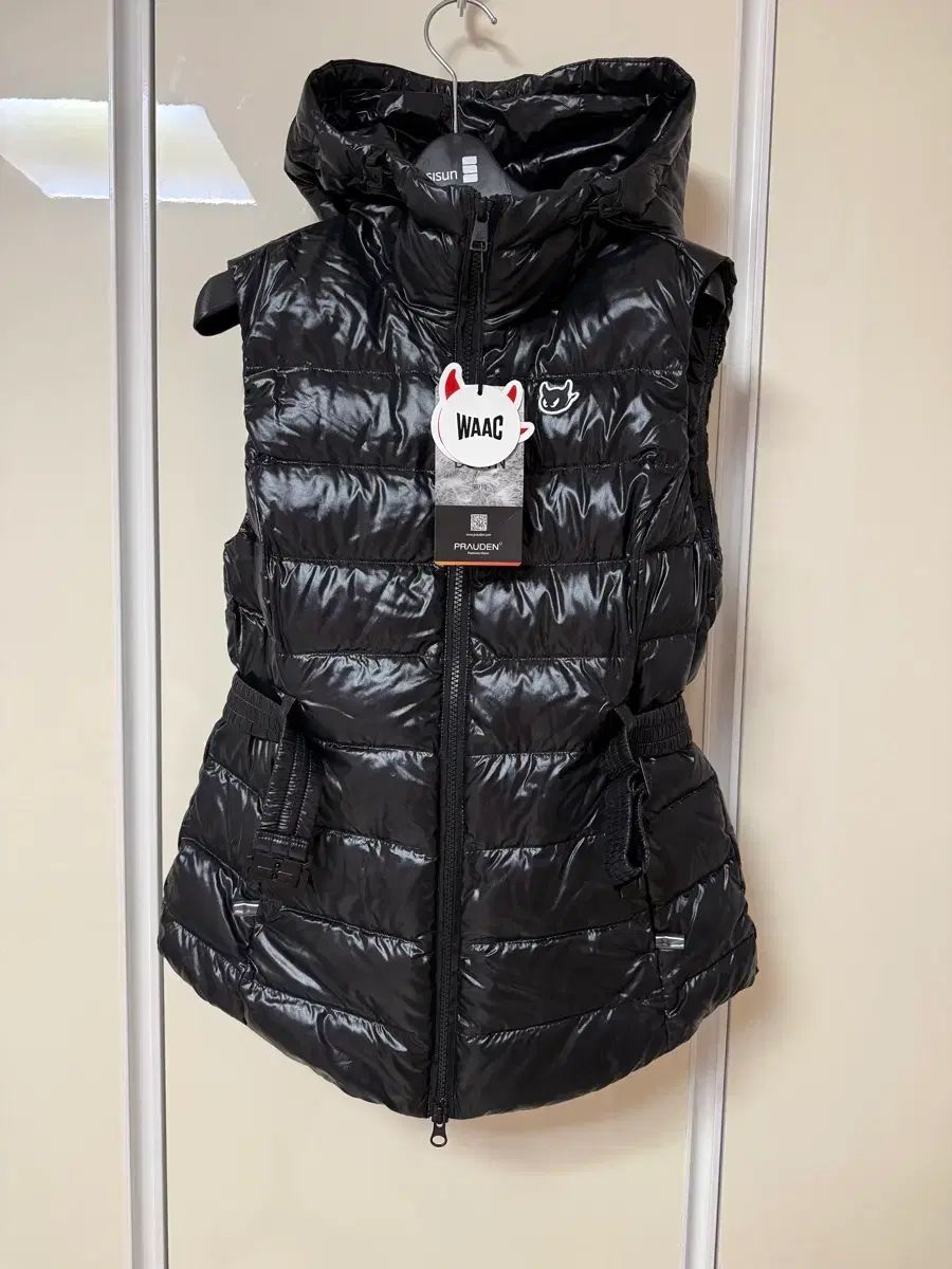 ワック WACC グースダウンベスト