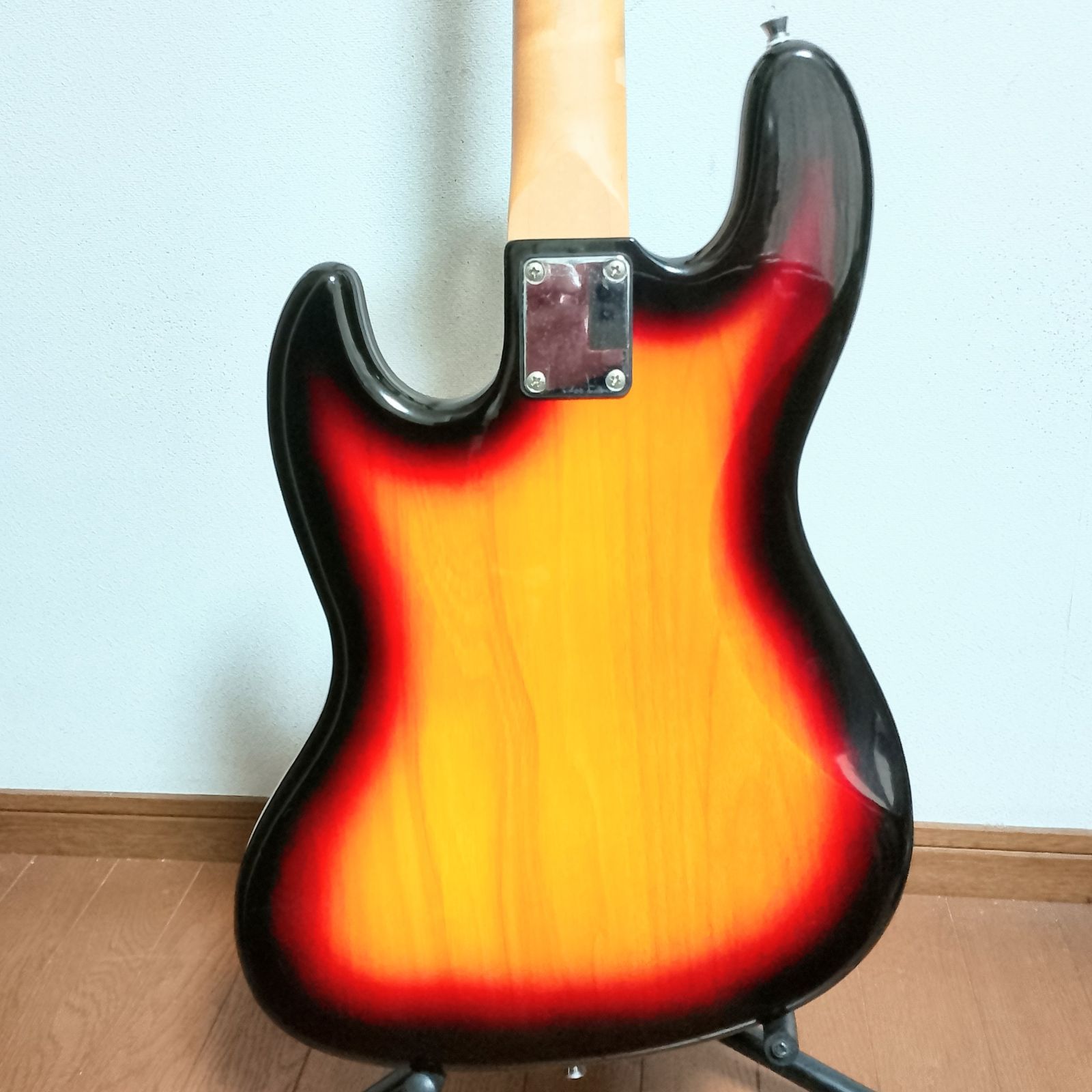 Photo Genic　ジャズベースタイプ　エレキベース　サンバースト Photo Genic ジャズベースタイプ エレキベース サンバースト - メルカリ