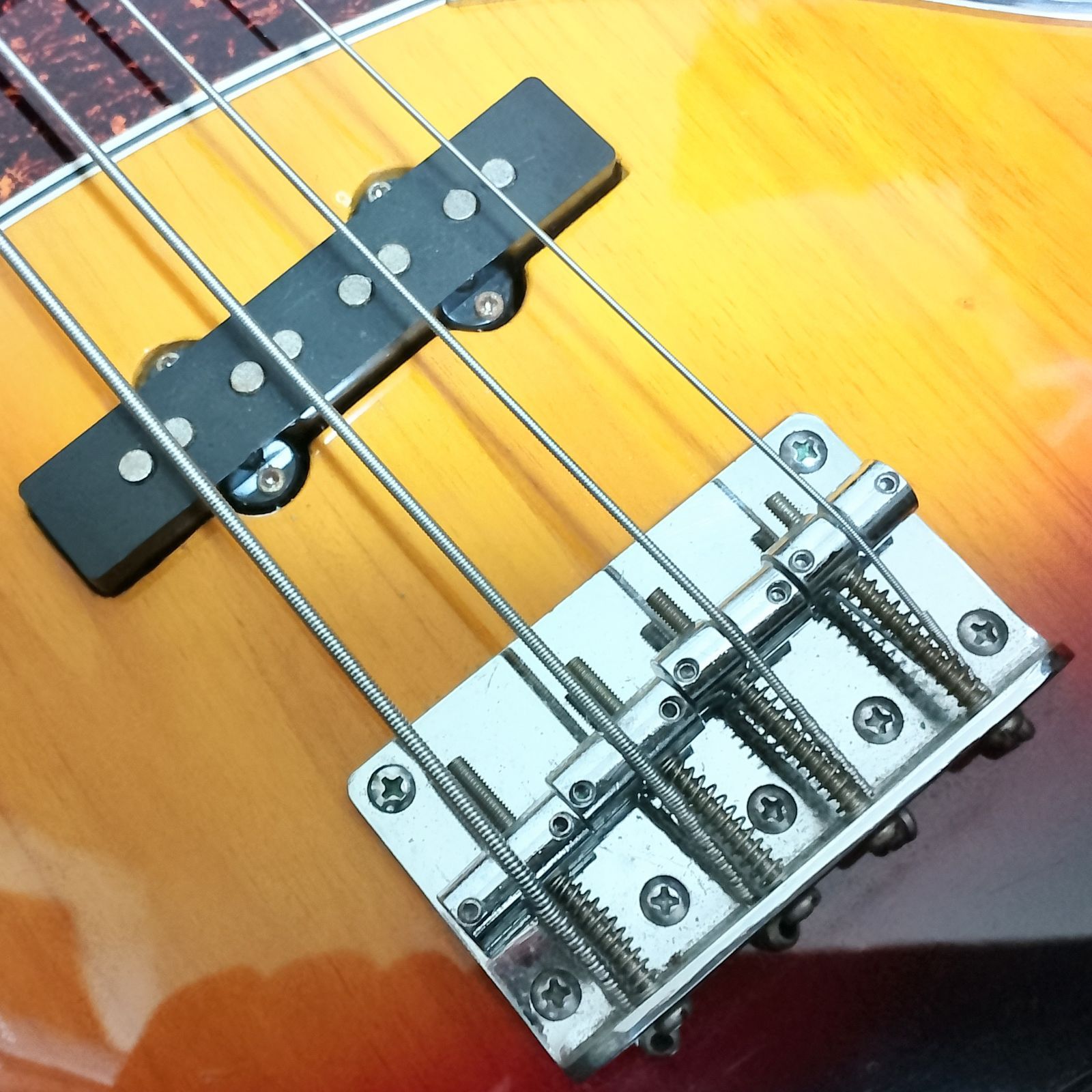 Photo Genic ジャズベースタイプ エレキベース サンバースト - メルカリ