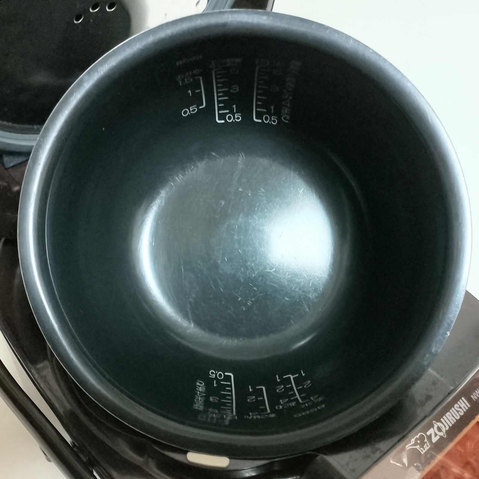 9 豪熱沸とうIH炊飯器