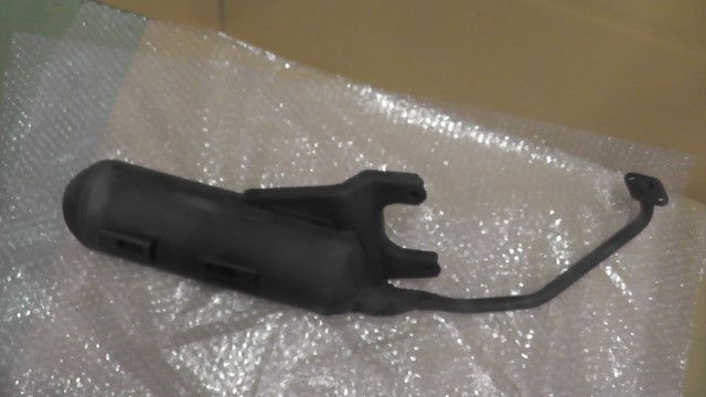 ジョグ FI AY 01 1042 xxx の マフラー