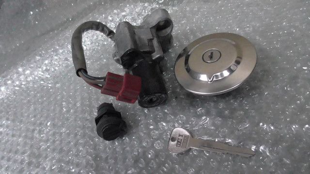 ドラッグスター400 4 TR 084 xxx の キーセット 3