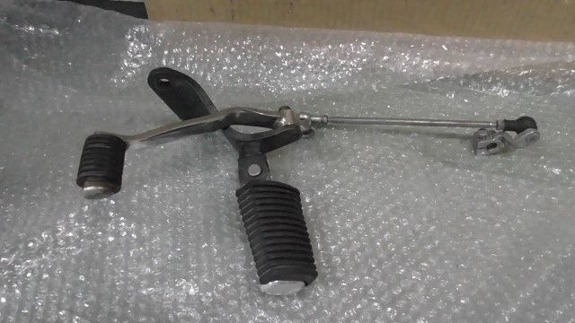 ドラッグスター400 4 TR 084 の チェンジペダル ステップ左